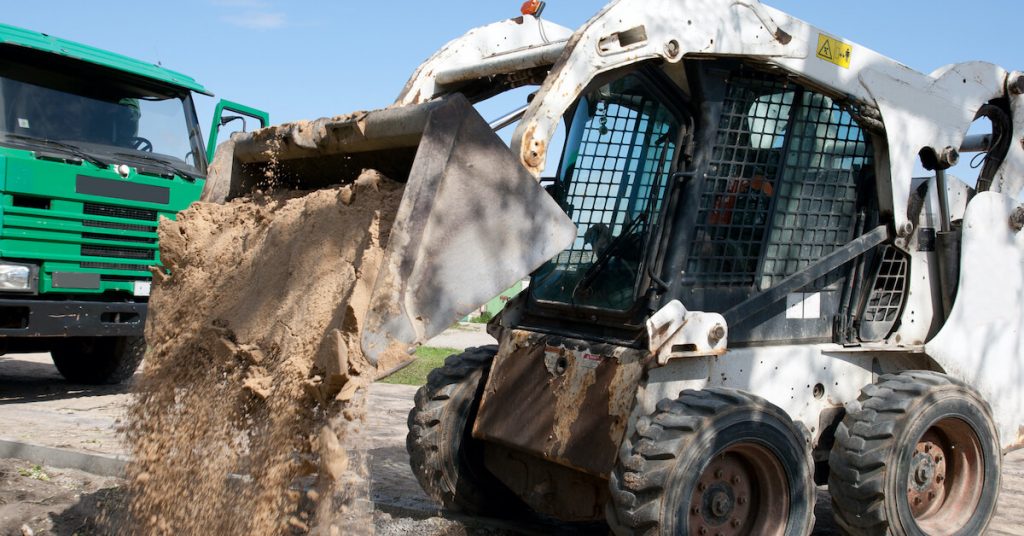 Should You Have Tracks or Wheels on Skid Steer Loader